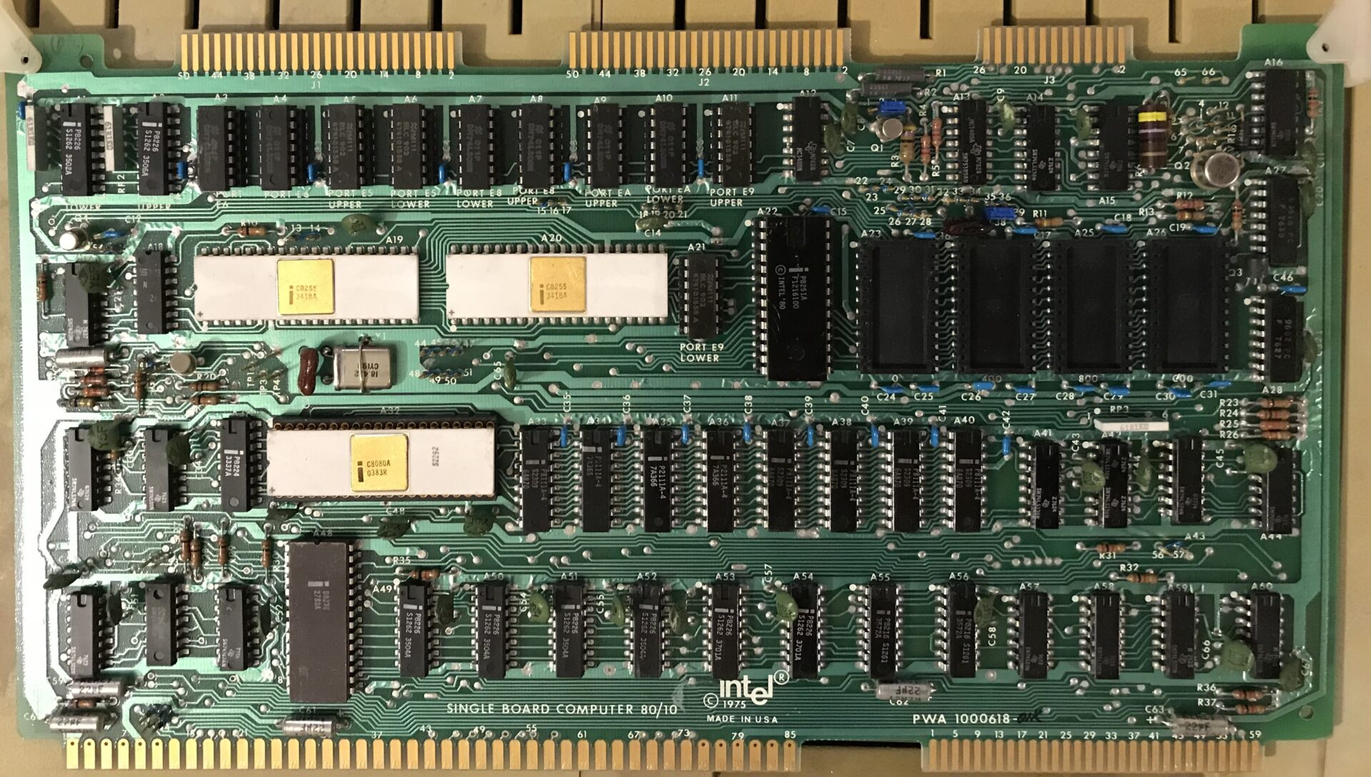 Intel iSBC 80-10-image